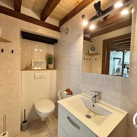 Holiday home Aux Charlots *